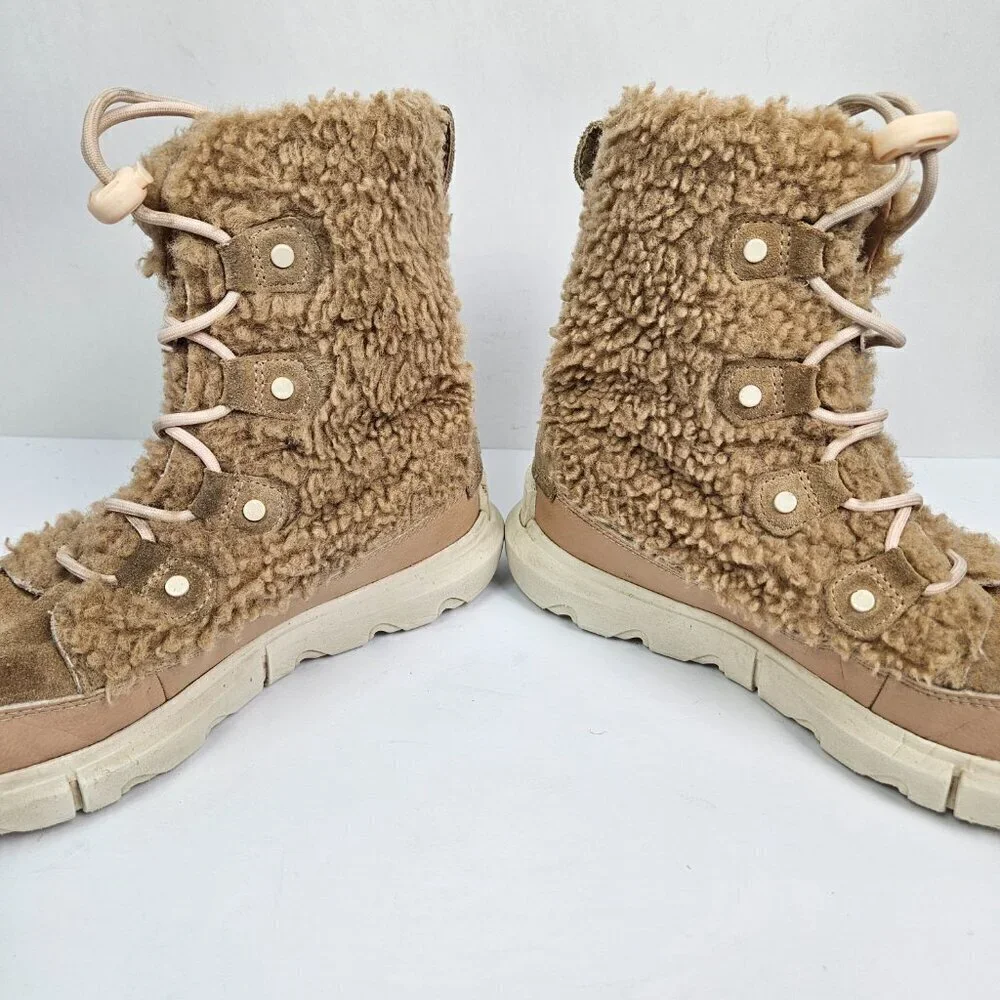 Sorel Youth Explorer Cozy Insulated Boot Canoe(Tan)/Chalk(Cream) 6 NY4894-262